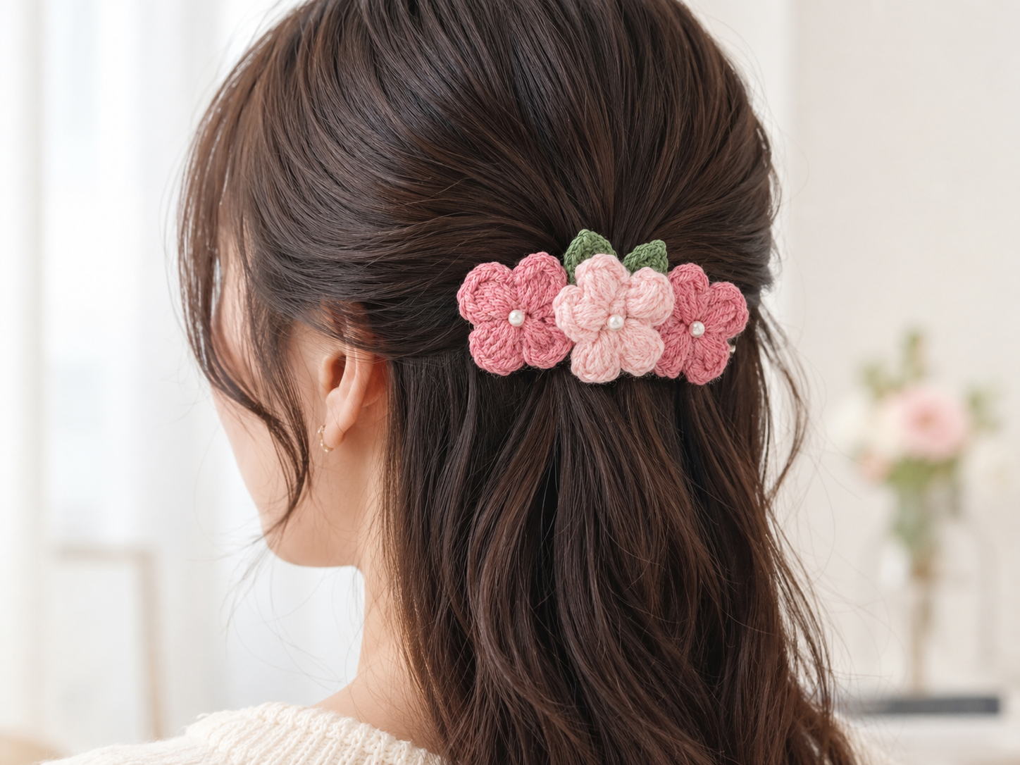 pink Alligator Hair clip 1