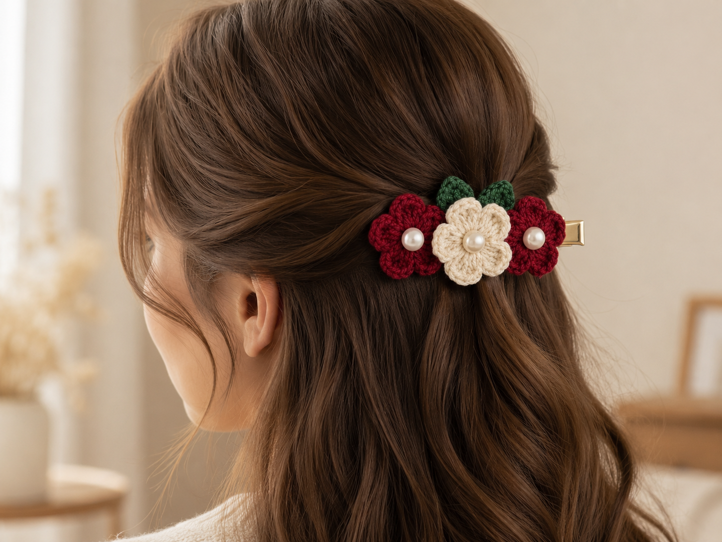 Red Alligator Hair clip 1