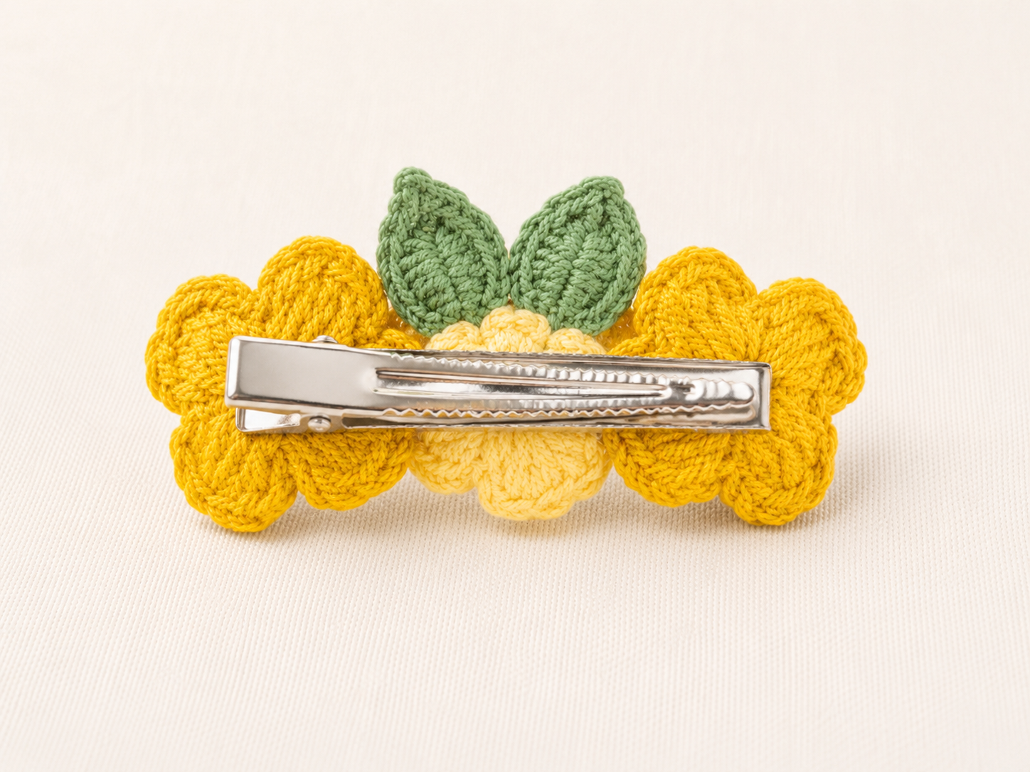 yellow Alligator Hair clip 3