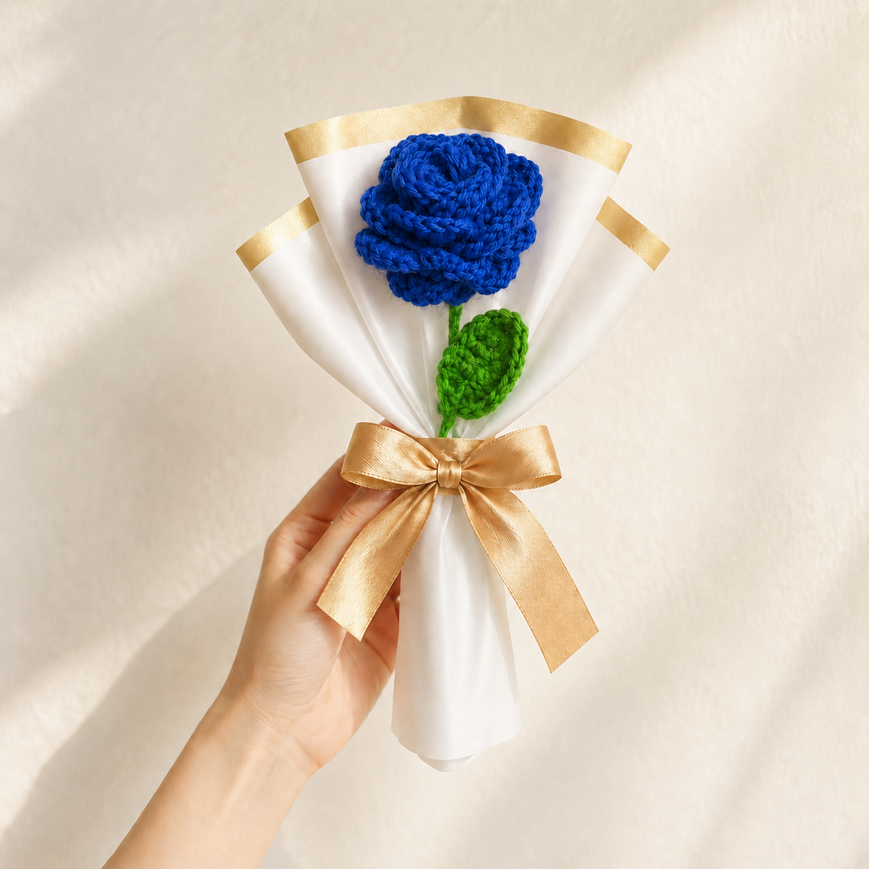 crochet  Navy blue flower bouquet