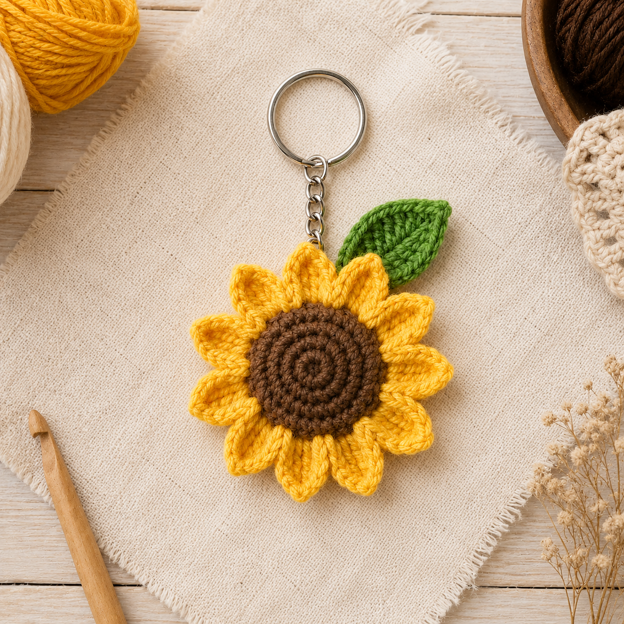 crocheted sunflower charm4